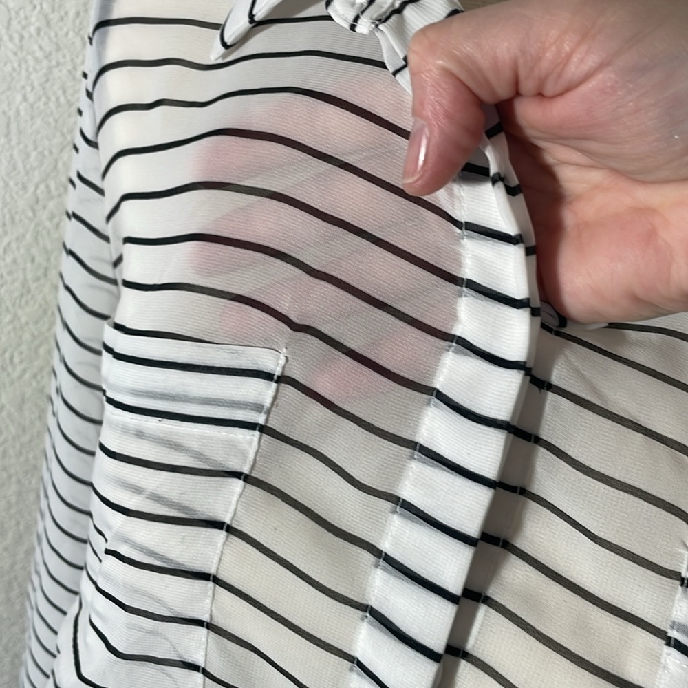 Old Navy Striped Blouse - Picture 6 of 8